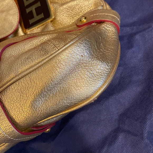 Dooney & Burke RARE Pink Trimmed Gold Bag - Picture 5 of 15